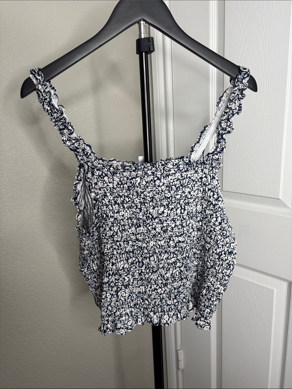 Old Navy Navy and White Smocked Floral Crop Cami
